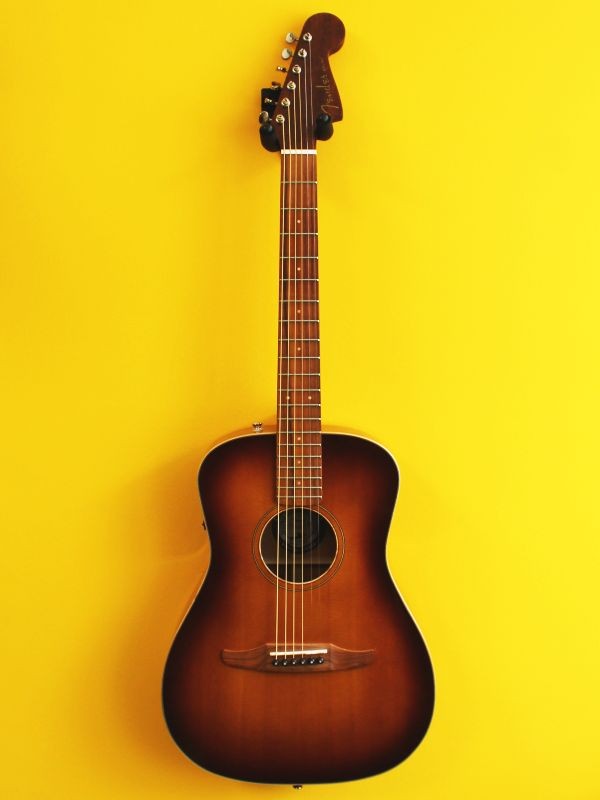 Fender Malibu Classic Electroacoustic Guitar